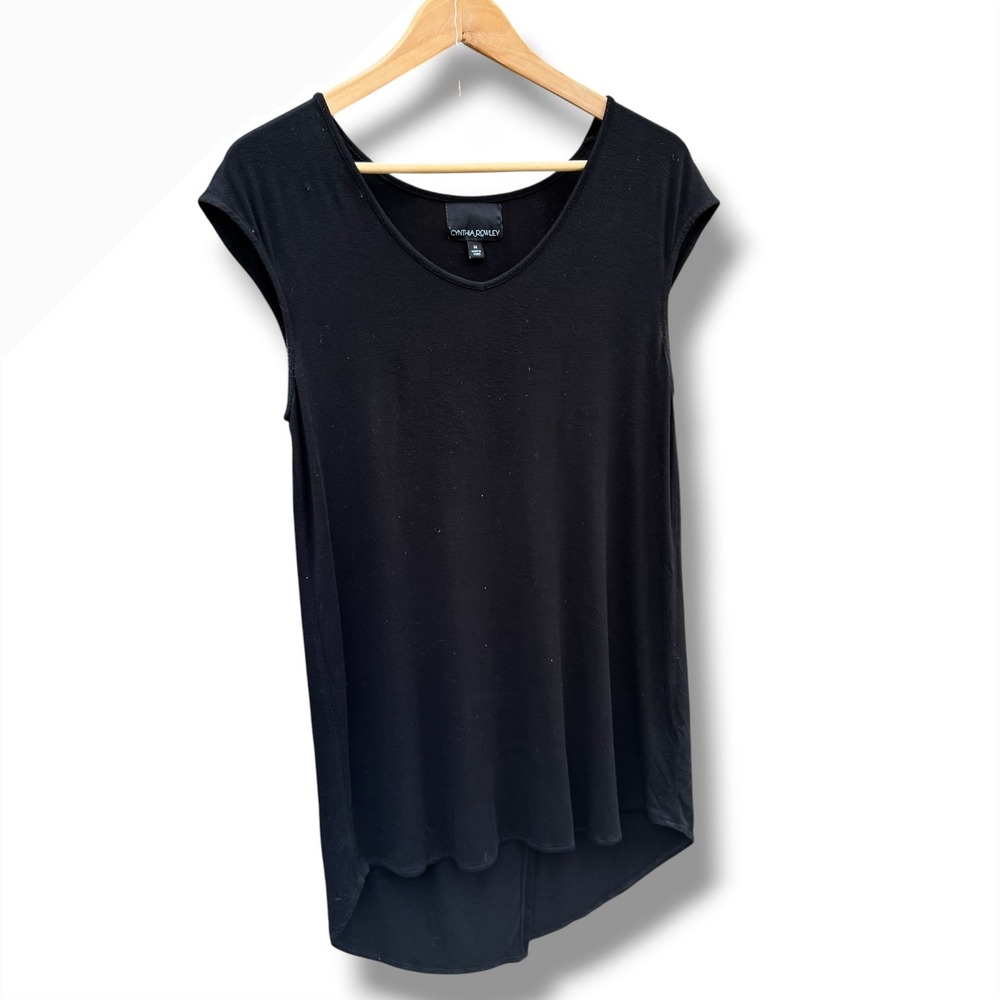 Cynthia Rowley Black V-Neck Split Back Tunic Top Short Sleeve Size Medium